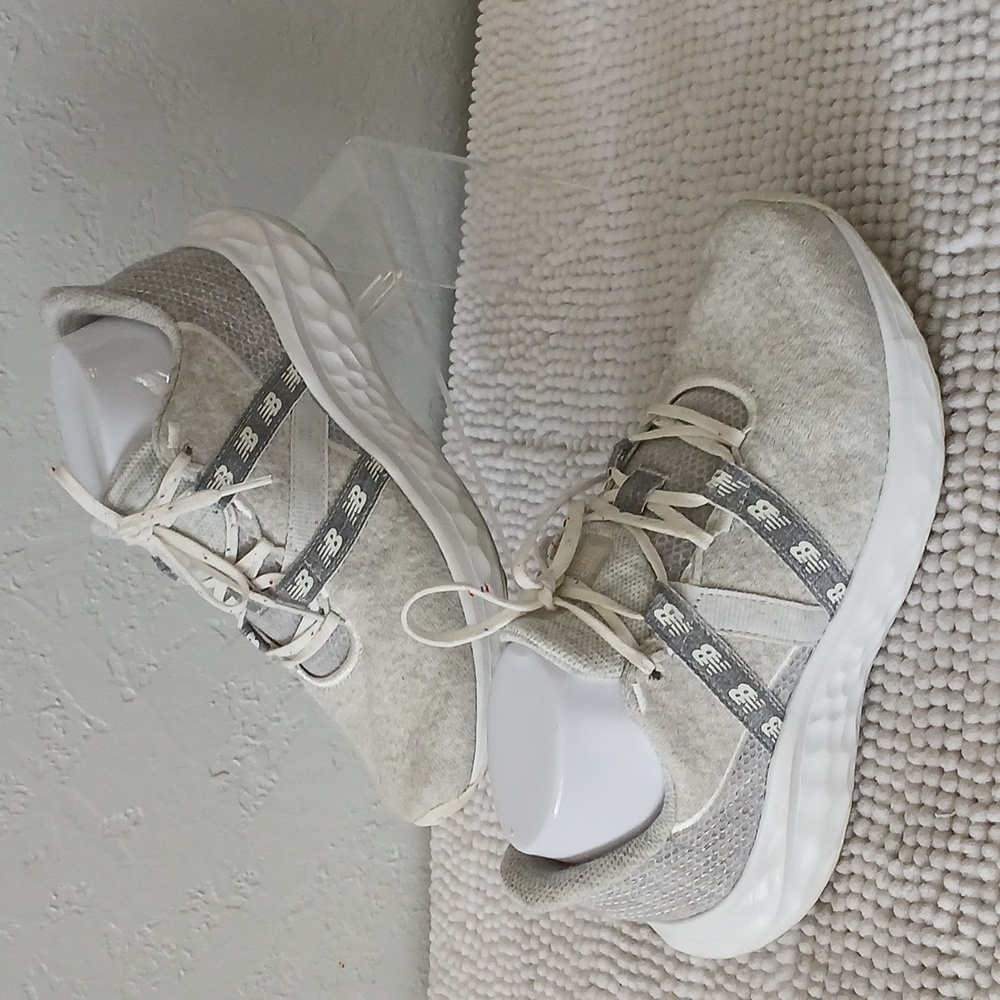 New Balance Arishi Fresh Foam Athletic Shoes